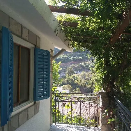 Villa Sea-side Old Stone With A Private Garden Budva